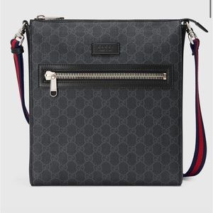 Gucci black messenger